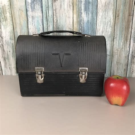 vintage round top metal lunch box|vintage lunch boxes price guide.